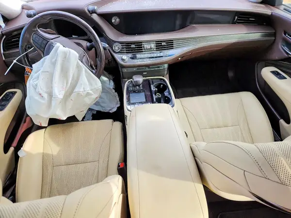 JTHB51FF5J5006603 2018 LEXUS LS - Image 8