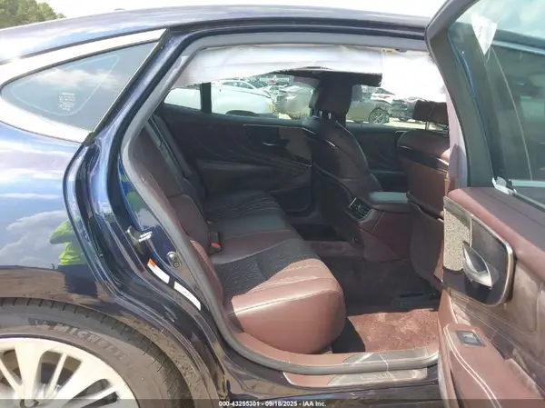 JTHB51FF5K5007672 2019 LEXUS LS - Image 8