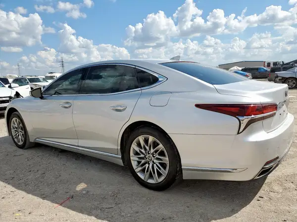 JTHB51FF6J5003919 2018 LEXUS LS - Image 2