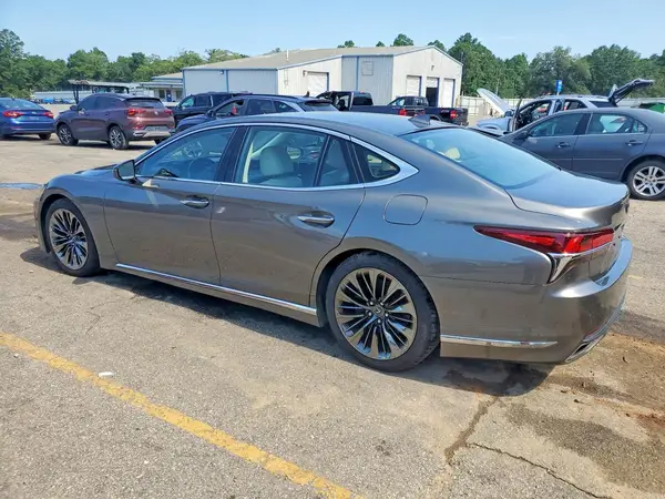 JTHB51FF6J5004925 2018 LEXUS LS - Image 2