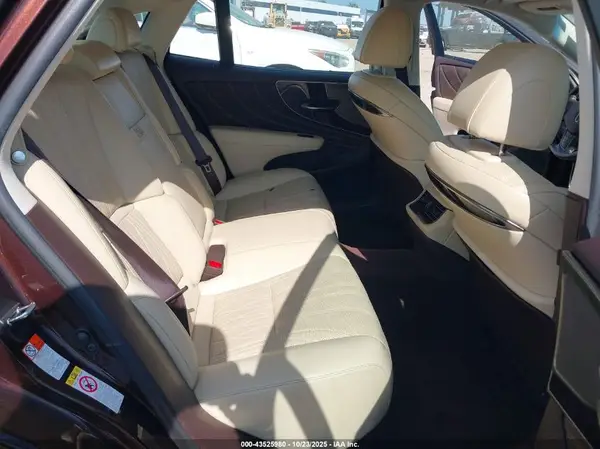 JTHB51FF6J5005539 2018 LEXUS LS - Image 8