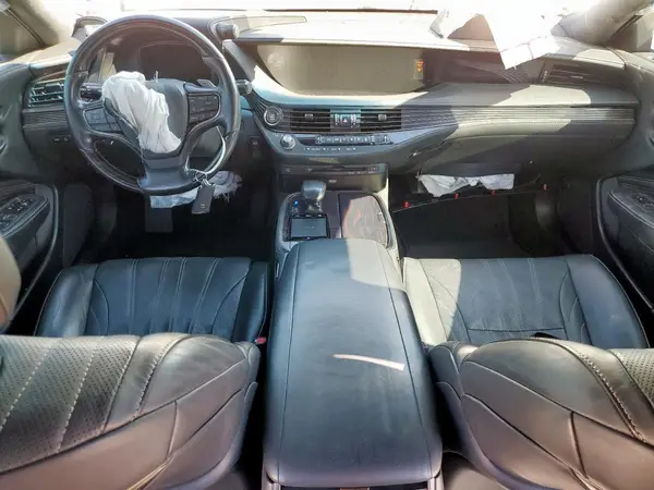 JTHB51FF7J5005548 2018 LEXUS LS - Image 8