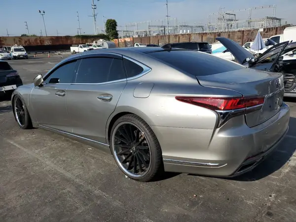 JTHB51FF8K5008444 2019 LEXUS LS - Image 2