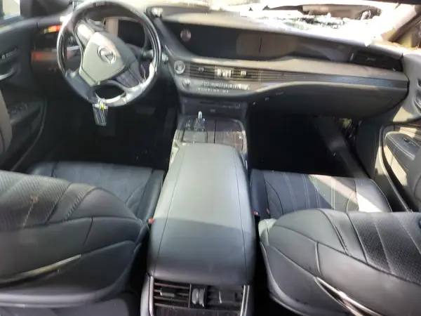 JTHB51FF8K5008444 2019 LEXUS LS - Image 8