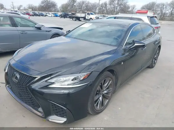 JTHB51FF9J5006362 2018 LEXUS LS - Image 2