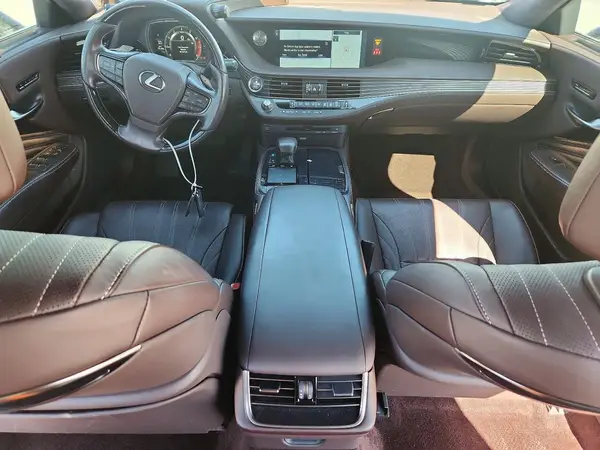 JTHB51FF9K5007304 2019 LEXUS LS - Image 8