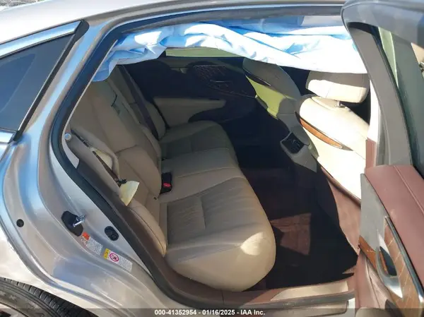 JTHB51FFXJ5001297 2018 LEXUS LS - Image 8