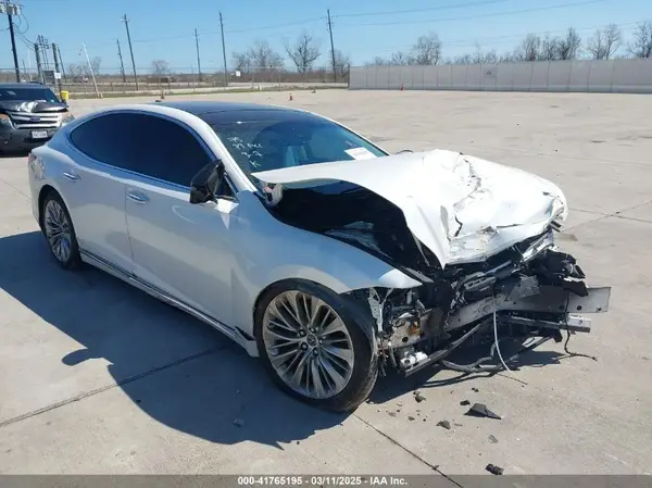 JTHB51FFXJ5006029 2018 LEXUS LS - Image 1