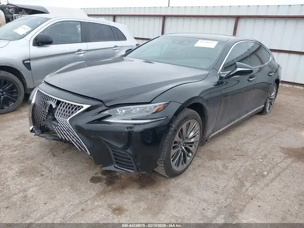 JTHB5LFF6J5003592 2018 LEXUS LS - Image 2