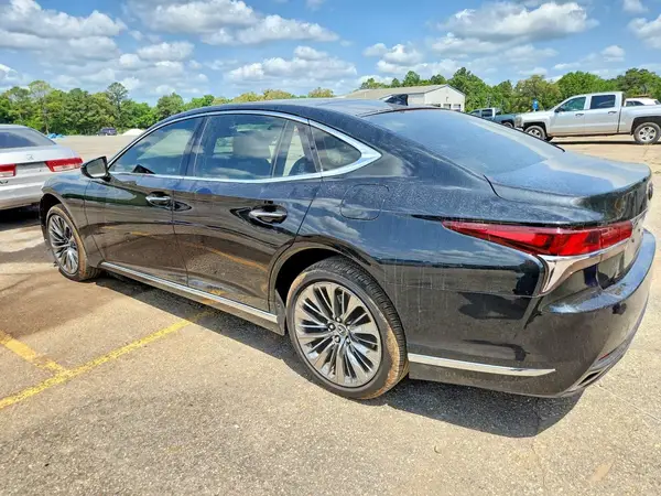 JTHB5LFF7J5000961 2018 LEXUS LS - Image 2