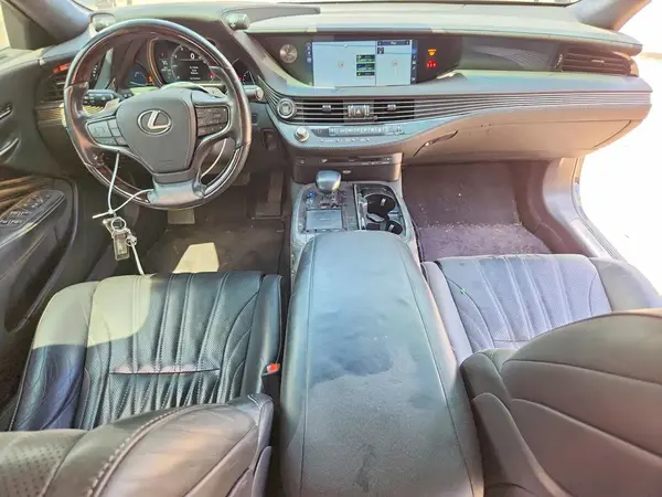 JTHB5LFF7J5000961 2018 LEXUS LS - Image 8