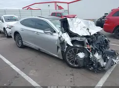 JTHB5LFF8J5003660 2018 LEXUS LS