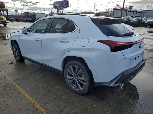 JTHB6JBH6P2150773 2023 LEXUS UX - Image 2