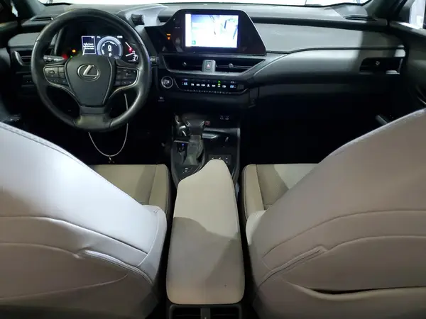 JTHB9JBH1P2067050 2023 LEXUS UX - Image 8