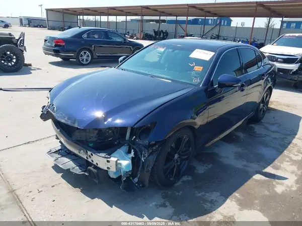 JTHBA1BL3GA001214 2016 LEXUS GS - Image 2