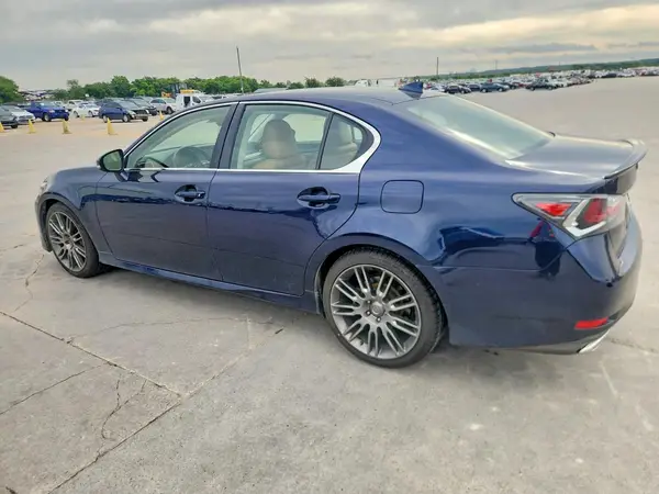 JTHBA1BL6JA007919 2018 LEXUS GS - Image 2