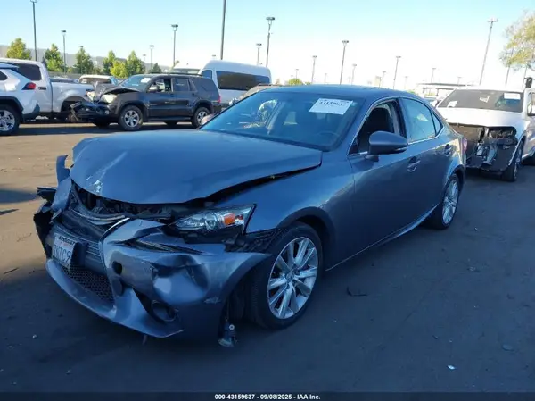 JTHBA1D20G5003287 2016 LEXUS IS - Image 2