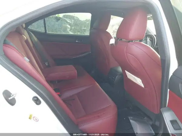 JTHBA1D20G5006304 2016 LEXUS IS - Image 8