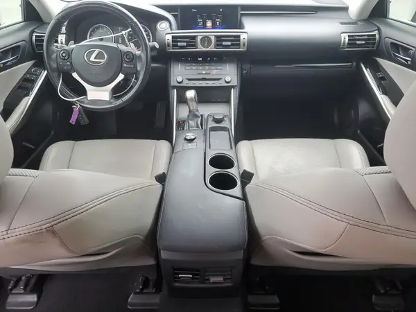 JTHBA1D20G5009333 2016 LEXUS IS - Image 8