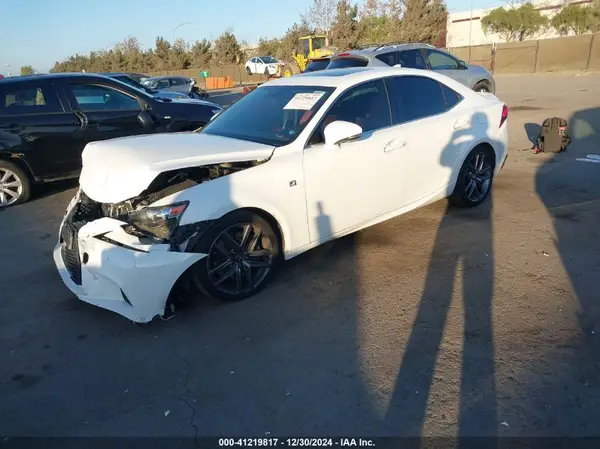JTHBA1D20G5010529 2016 LEXUS IS - Image 2