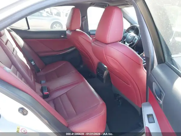 JTHBA1D20G5010823 2016 LEXUS IS - Image 8