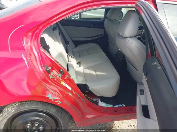 JTHBA1D20G5020512 2016 LEXUS IS - Image 8