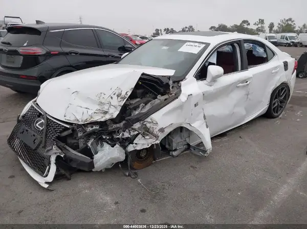JTHBA1D20G5020543 2016 LEXUS IS - Image 2