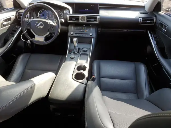 JTHBA1D20G5026133 2016 LEXUS IS - Image 8