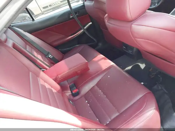 JTHBA1D20G5028254 2016 LEXUS IS - Image 8
