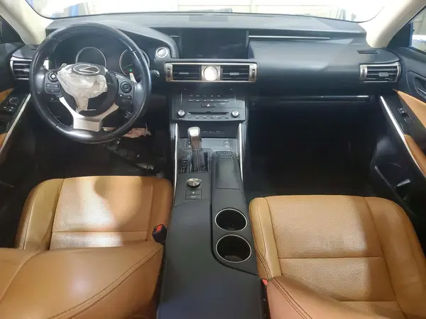 JTHBA1D20G5028982 2016 LEXUS IS - Image 8