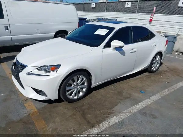JTHBA1D20G5029386 2016 LEXUS IS - Image 2