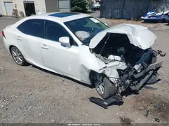JTHBA1D20G5031073 2016 LEXUS IS