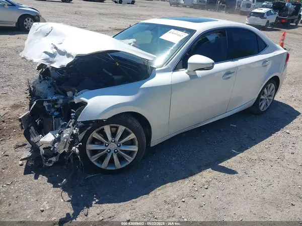 JTHBA1D20G5031073 2016 LEXUS IS - Image 2