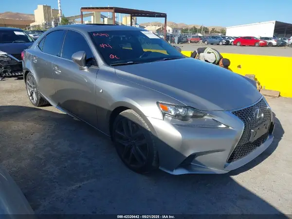 JTHBA1D20G5033115 2016 LEXUS IS - Image 1