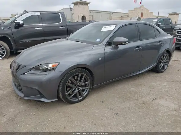 JTHBA1D20G5037925 2016 LEXUS IS - Image 2