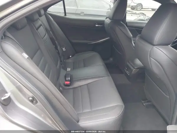 JTHBA1D20G5037925 2016 LEXUS IS - Image 8