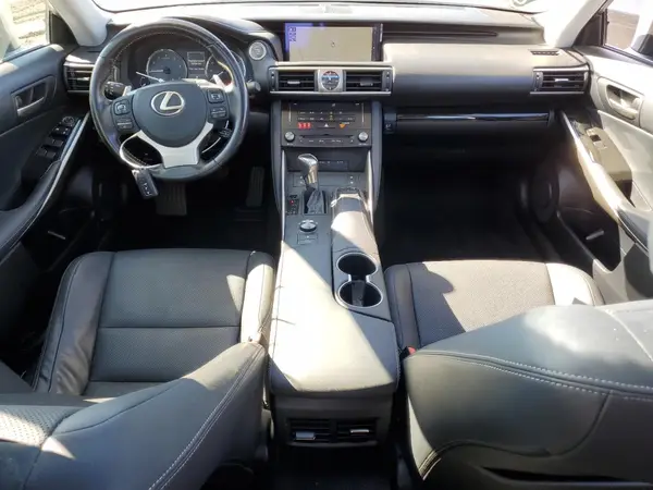 JTHBA1D20H5039157 2017 LEXUS IS - Image 8