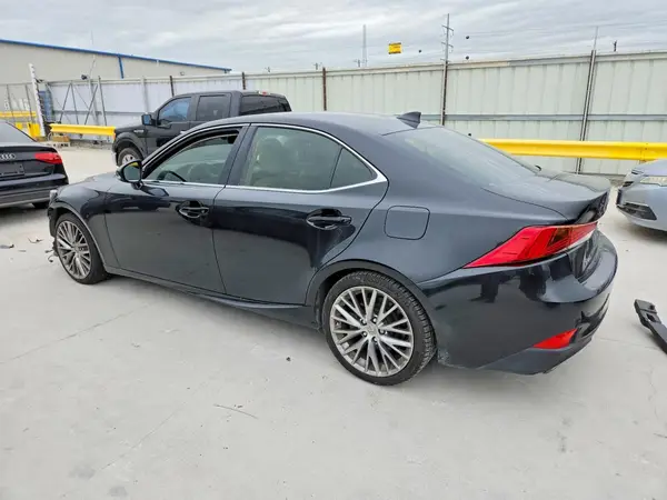 JTHBA1D20H5040387 2017 LEXUS IS - Image 2