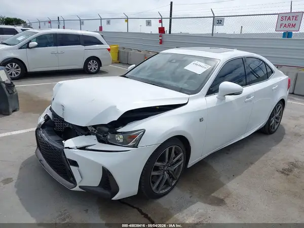 JTHBA1D20H5040793 2017 LEXUS IS - Image 2
