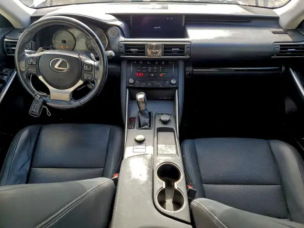 JTHBA1D20H5042818 2017 LEXUS IS - Image 8