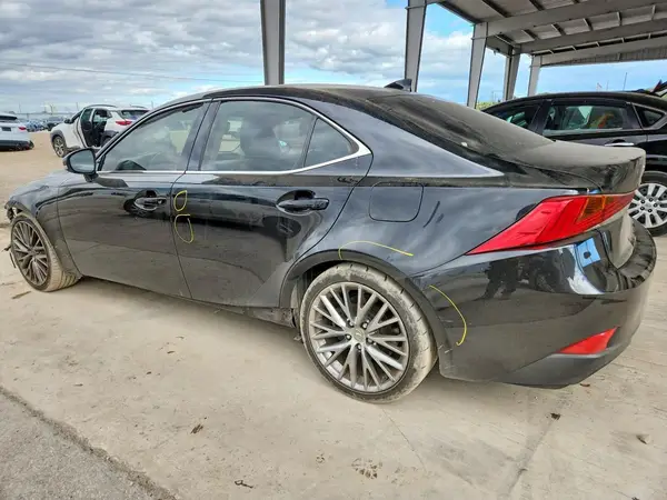 JTHBA1D20H5044004 2017 LEXUS IS - Image 2