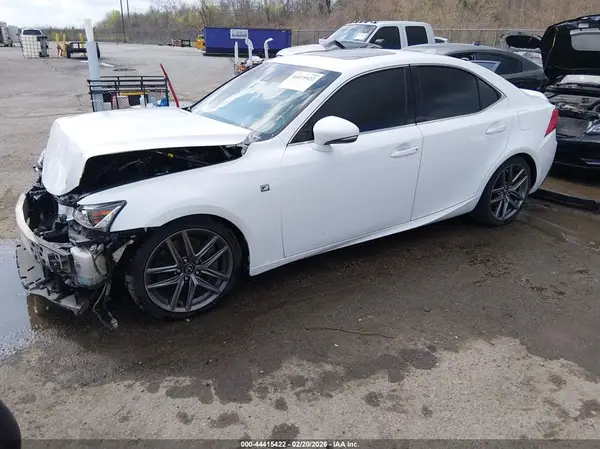 JTHBA1D20H5055083 2017 LEXUS IS - Image 2