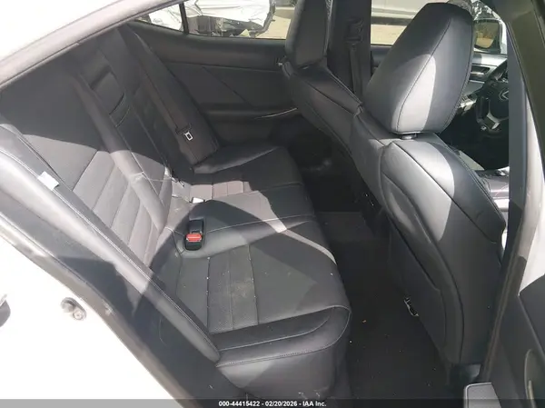 JTHBA1D20H5055083 2017 LEXUS IS - Image 8