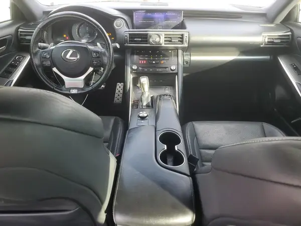 JTHBA1D20H5055309 2017 LEXUS IS - Image 8