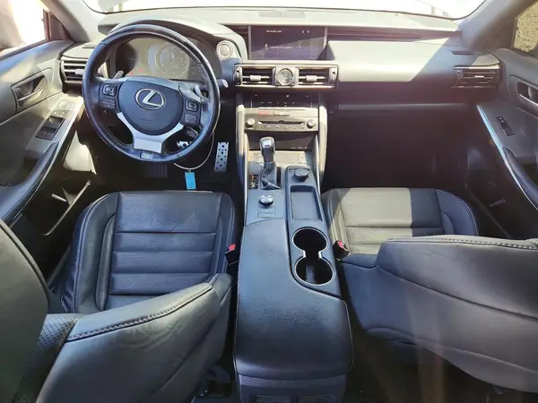 JTHBA1D20H5061076 2017 LEXUS IS - Image 8