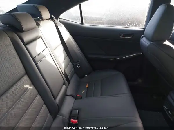 JTHBA1D20J5064842 2018 LEXUS IS - Image 8