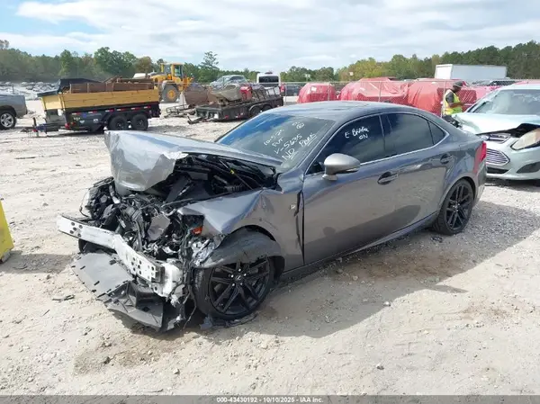 JTHBA1D20J5065635 2018 LEXUS IS - Image 2