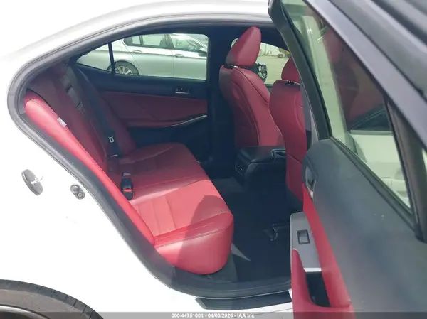 JTHBA1D20J5066087 2018 LEXUS IS - Image 8