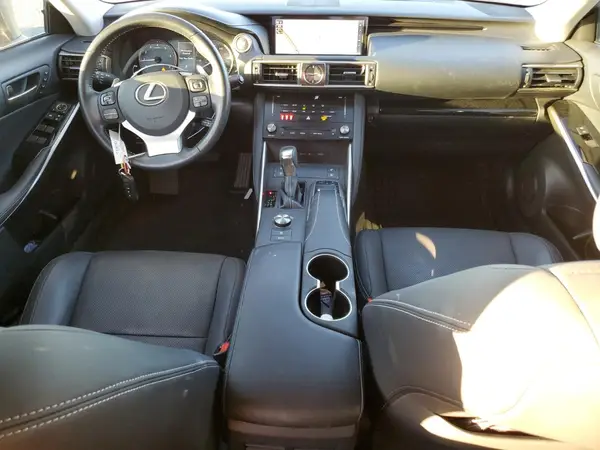 JTHBA1D20J5077834 2018 LEXUS IS - Image 8