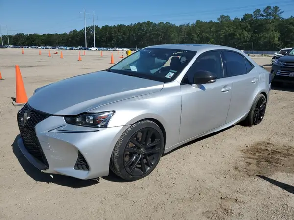 JTHBA1D20J5079406 2018 LEXUS IS - Image 1